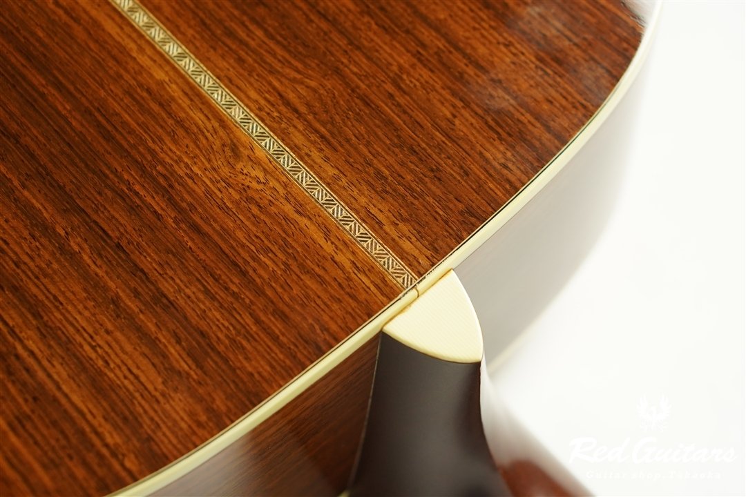 D-28 Marquis - Natural